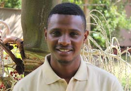 lukas-tanzania-safari-staff